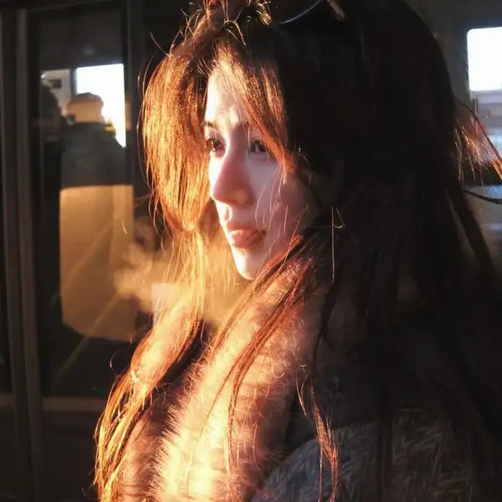夜校女生